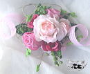 fd309 ピンクのバラとベリーの装花